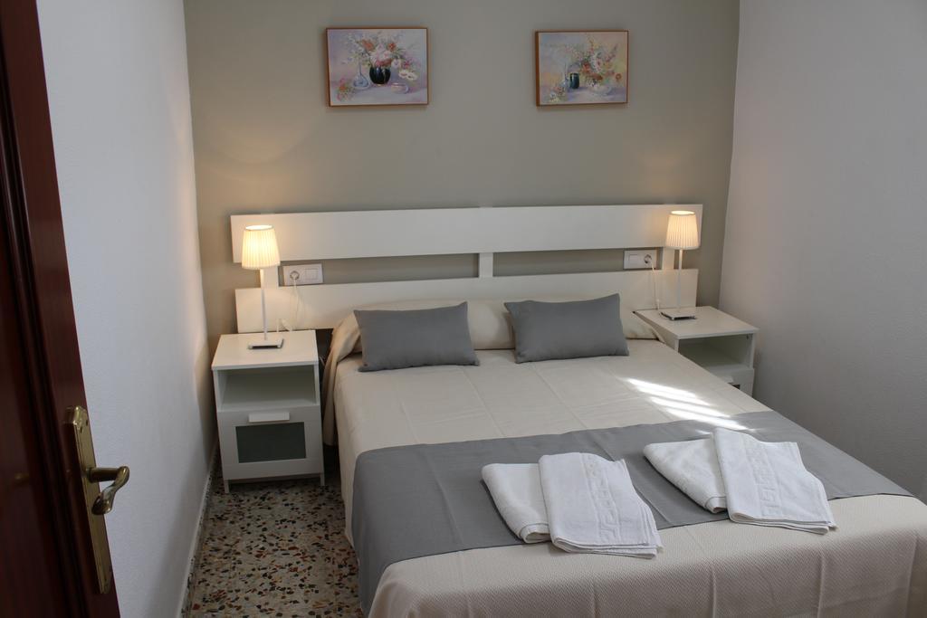 Apartamentos Bolonia Paraiso 외부 사진