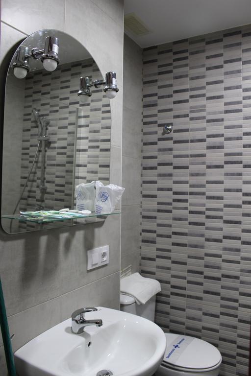 Apartamentos Bolonia Paraiso 외부 사진