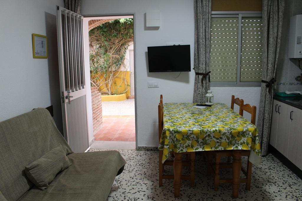 Apartamentos Bolonia Paraiso 외부 사진